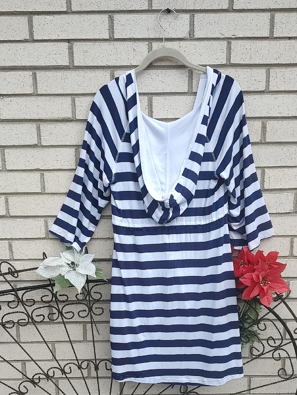 Kenneth Cole Reaction//Striped (Pool) Dress - Picture 8 of 11